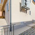 فيلة Urban *
